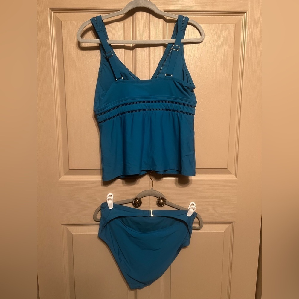 Time and Tru Teal Swimsuit Set - Picture 2 of 5